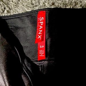 Black small/petite Spanx